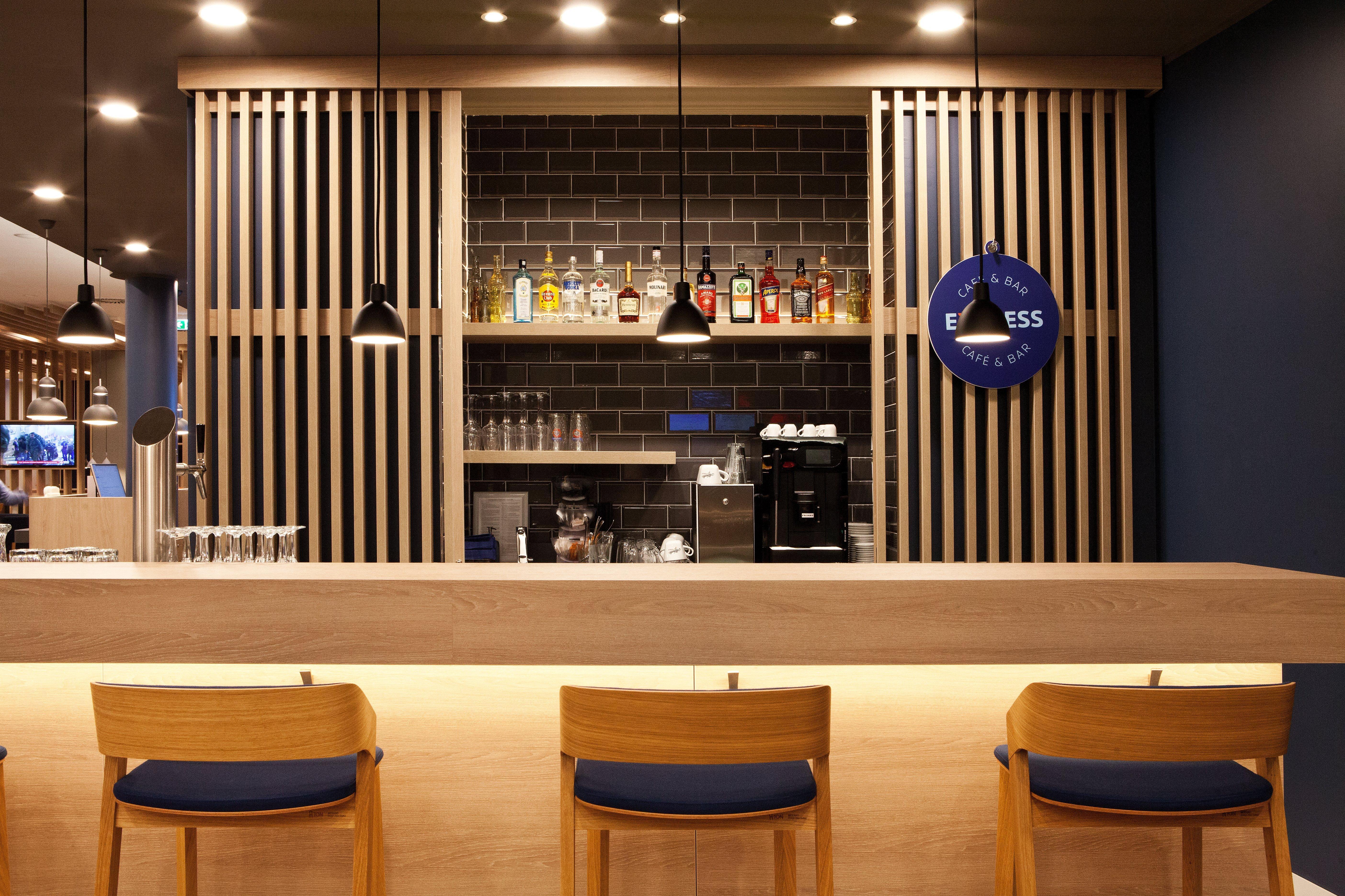 Holiday Inn Express - レックリングハウゼン エクステリア 写真